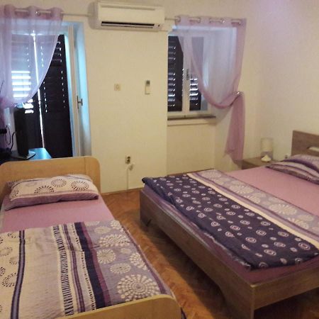 Apartment Blazic - Near The Beach Ika Exterior foto